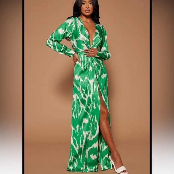 Green white ,satin, luxury maxi  long sleeves dress . - Picture 1 of 6